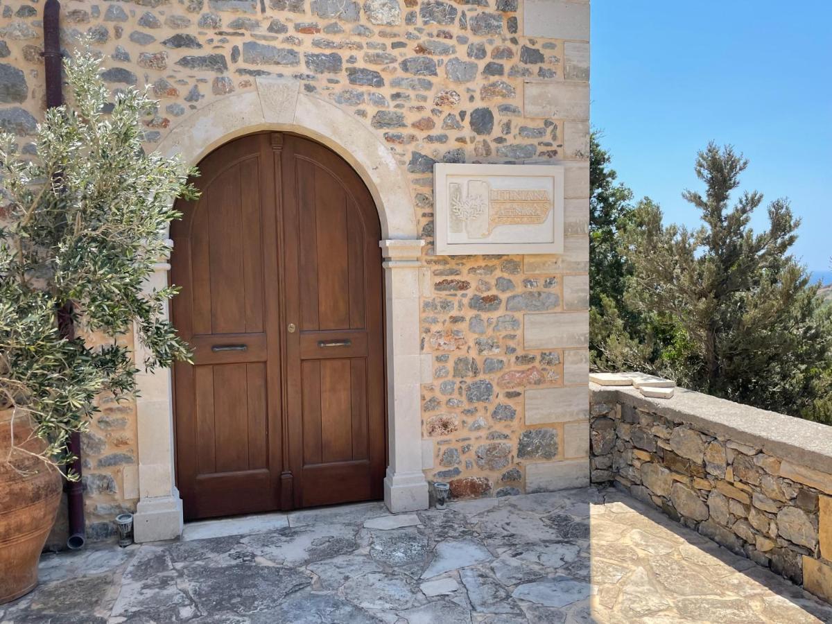 Litiniana Villas トリオペトラ エクステリア 写真