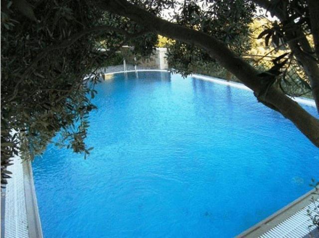 Litiniana Villas トリオペトラ エクステリア 写真