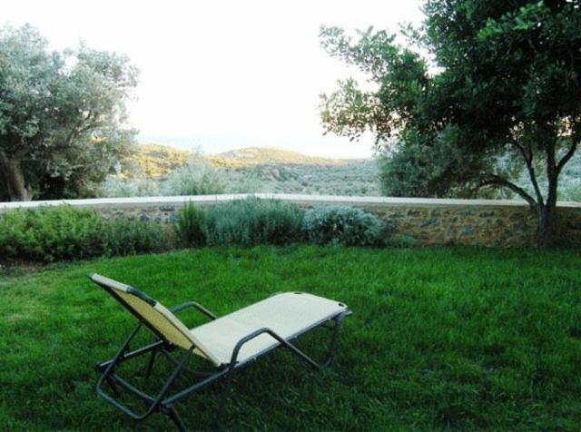 Litiniana Villas トリオペトラ エクステリア 写真
